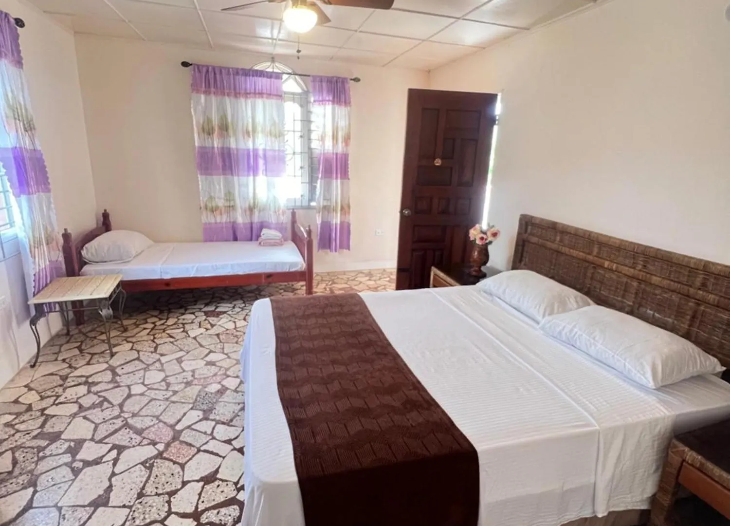 Cozy Family Inn Port Antonio 2*,