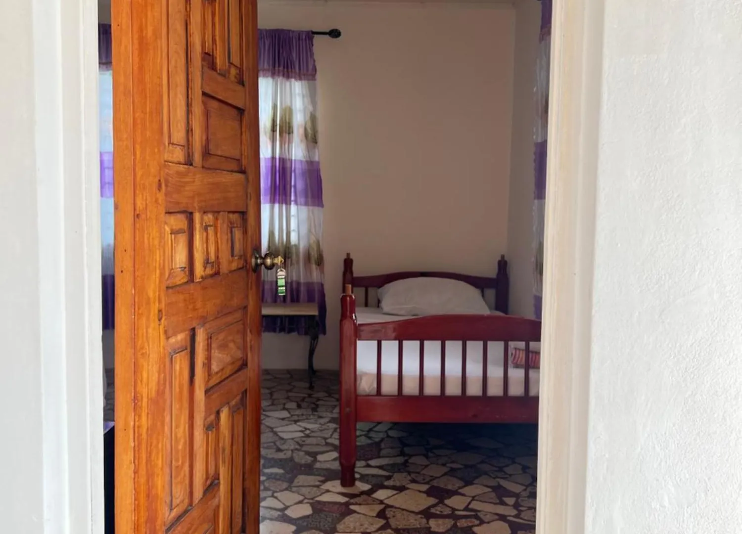 Cozy Family Inn Port Antonio Guest house